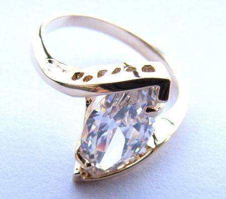 14k yellow gold filled ring size 8