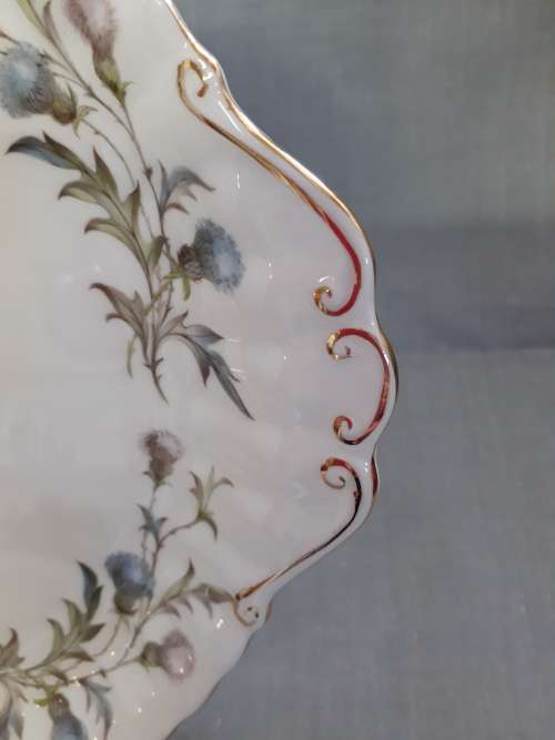A ROYAL ALBERT BRIGADOON SERVING PLATE