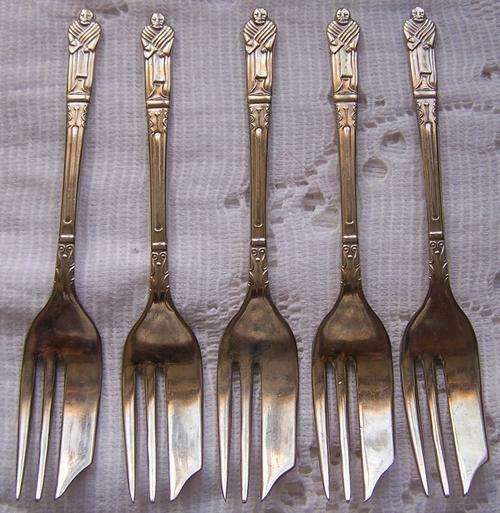 5 NICKLE SILVER APOSTLE CAKEFORKS.