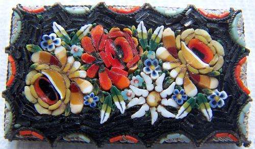 BEAUTIFUL MILLE FIORE BROOCH.