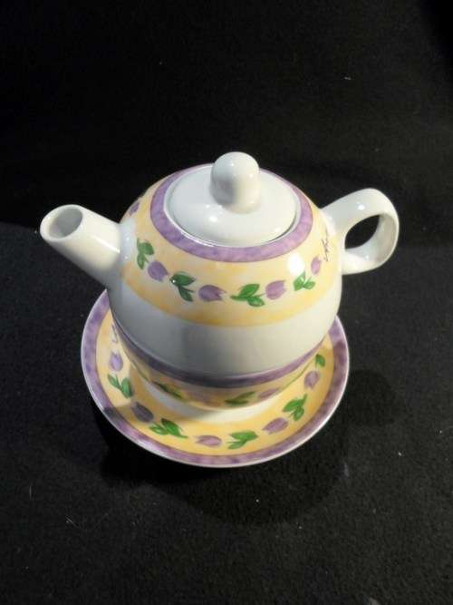 Annique - Tea-For-One Tea Cup - Bid Now!!!