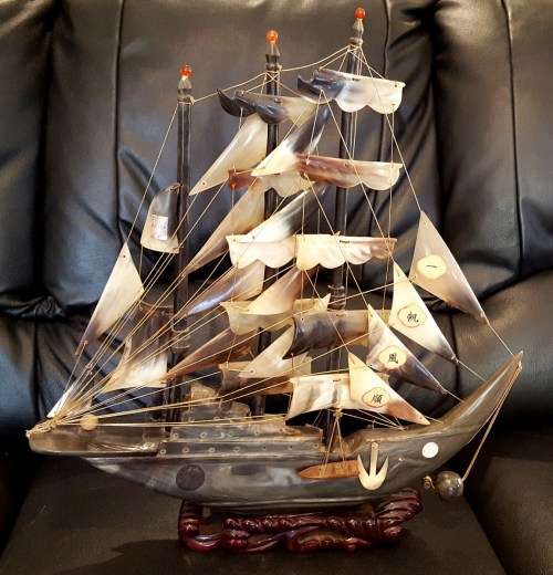 Sailing ship - Bone - A stunner! Exceptional detail! Bid now!