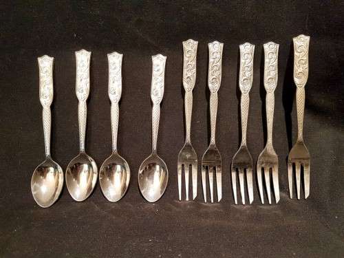 Set of spoon and cake forks - Beautiful! - Low price, bid now!