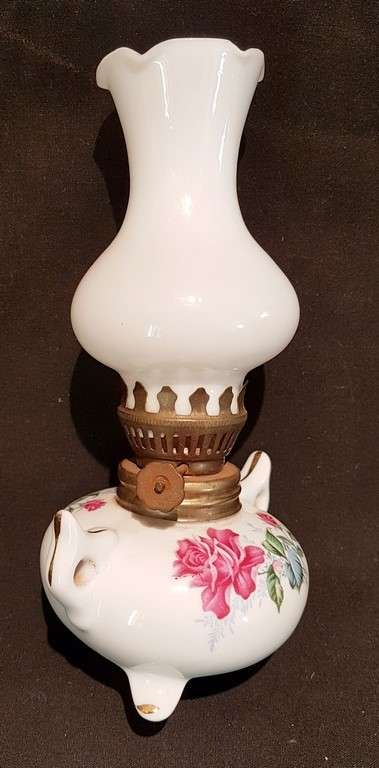 Porcelain oil lamp - Stunning!! - A real treasure! - Bid now!