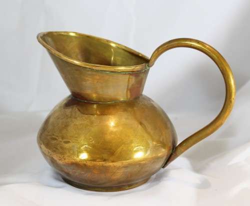 De Klerk Jug - 16cm high - A beautiful piece! Act fast and bid now!