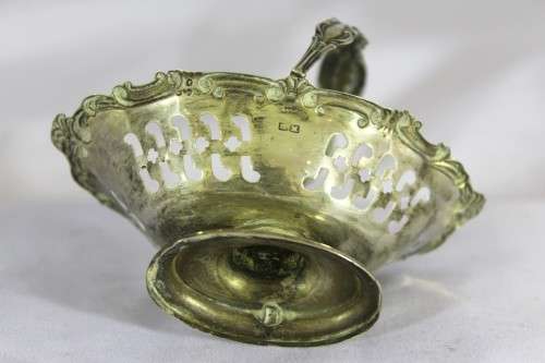 Hallmarked silver sweet dish - Beautiful!  Bid Now !!