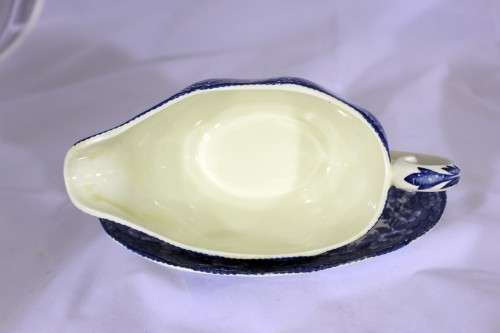 Wedgwood (Tunstall) - Woodland series - Gravy boat and saucer - Low price!! - Bid Now!!!