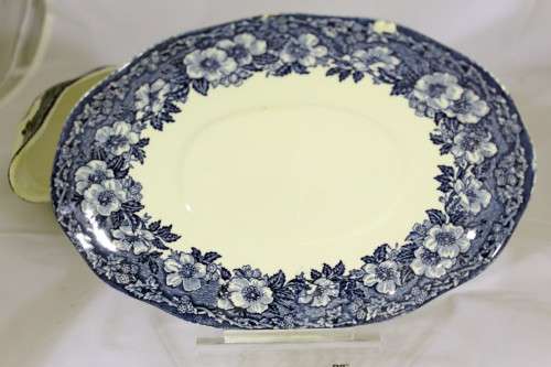 Wedgwood (Tunstall) - Woodland series - Gravy boat and saucer - Low price!! - Bid Now!!!