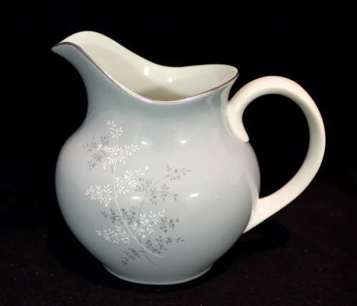 Royal Doulton - Forest Glade - Milk jug - Beautiful! - Bid Now!!!