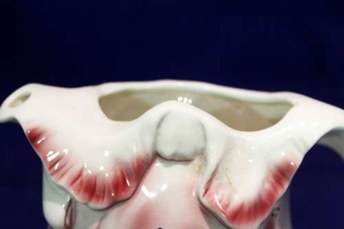 Tony Wood - Little old lady - A lovely tea pot! - Low price - Bid now!!