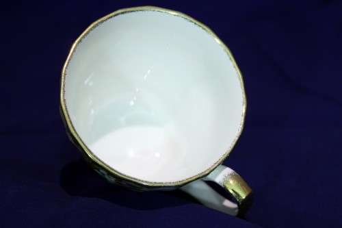 Aynsley Staffordshire - Roses - Trio - Beautiful! - Bid Now!!!