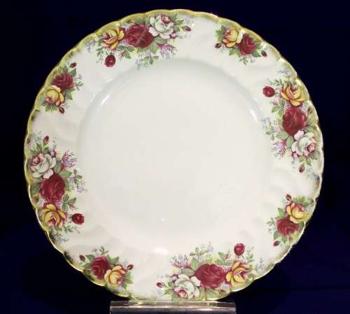 Aynsley Staffordshire - Roses - Trio - Beautiful! - Bid Now!!!