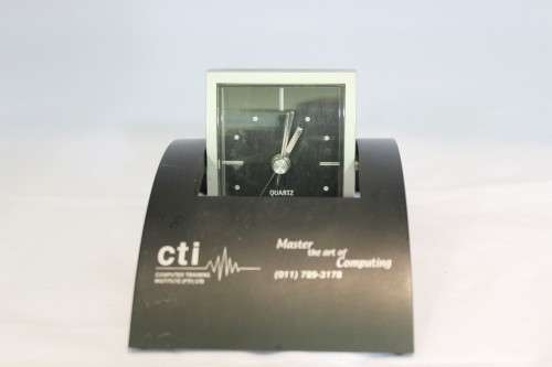 Branded desk clock - Very low price - Bid now!!