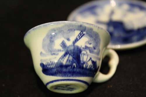 Delft - Zenith Mesia - Miniature Demitasse  - Duo - Beautiful! - Bid Now!!!
