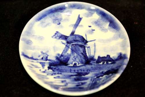 Delft - Zenith Mesia - Miniature Demitasse  - Duo - Beautiful! - Bid Now!!!