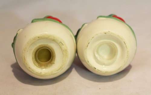 Snowman - Salt and pepper set - Beautiful! - Bid Now!!!