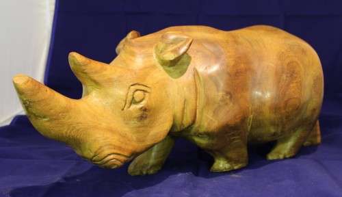 Rhino - Hand carved - A beauty! - Bid Now!!!