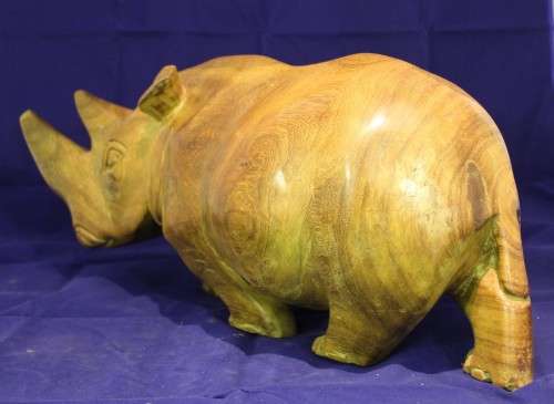 Rhino - Hand carved - A beauty! - Bid Now!!!