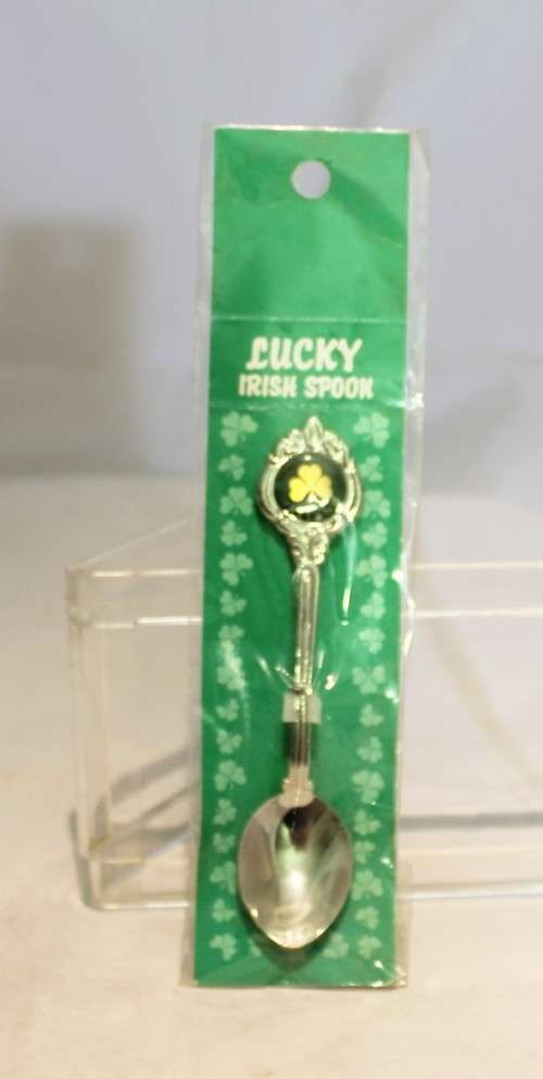 Souvenir spoon - Lucky Irish spoon - A beauty! - Bid Now!!!