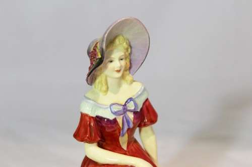 Paragon - Ursula - A stunning figurine - Bid Now!!!