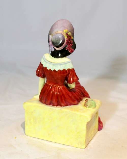 Paragon - Ursula - A stunning figurine - Bid Now!!!