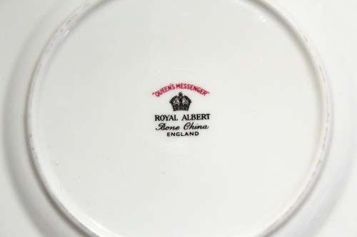 Royal Albert - Queen`s Messenger - Trio