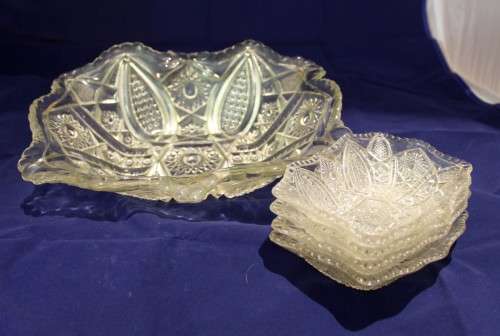 Pressed large bowl with four sweet bowls