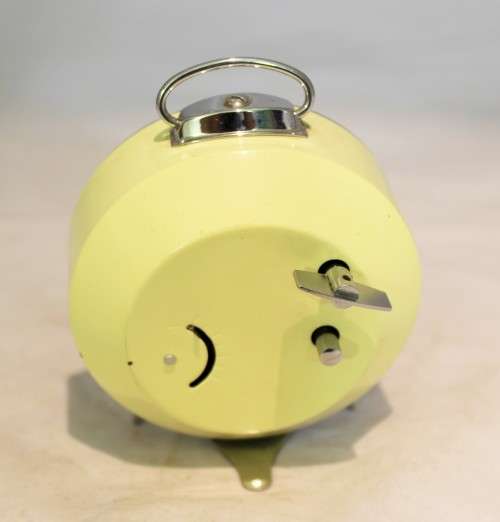 Jewel - Chinese - Small alarm clock - Beautiful! - Bid now!!