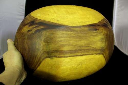 Wooden fruit bowl - A large beauty! - Bid Now!!!