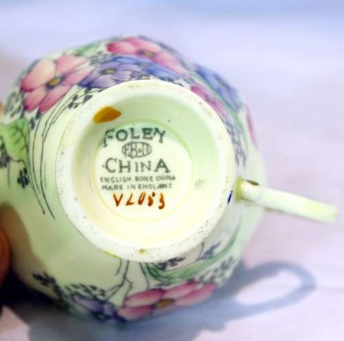 Foley - Bone China - Duo - A stunner! - Bid Now!!!