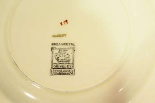 Grindley - Autumn - Dinner plate - Beautiful! - Bid Now!!!
