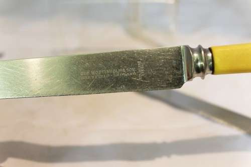 Three bone handle knifes - Beautiful! - Bid Now!!!