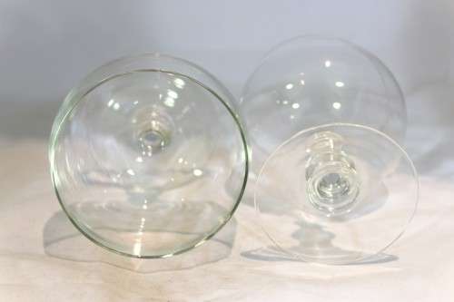 Pair of large whiskey glasses - Beautiful!