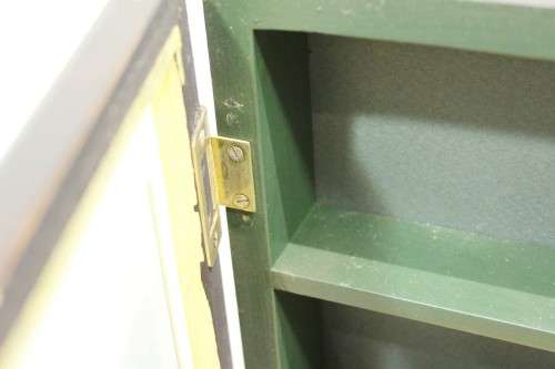 Ornament display cabinet - With glass - Stunning! - Bid Now!!!