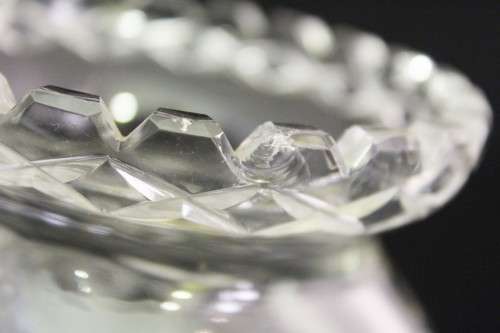 Rose cut bowl on a stand - Magnificent! - Bid Now!!!