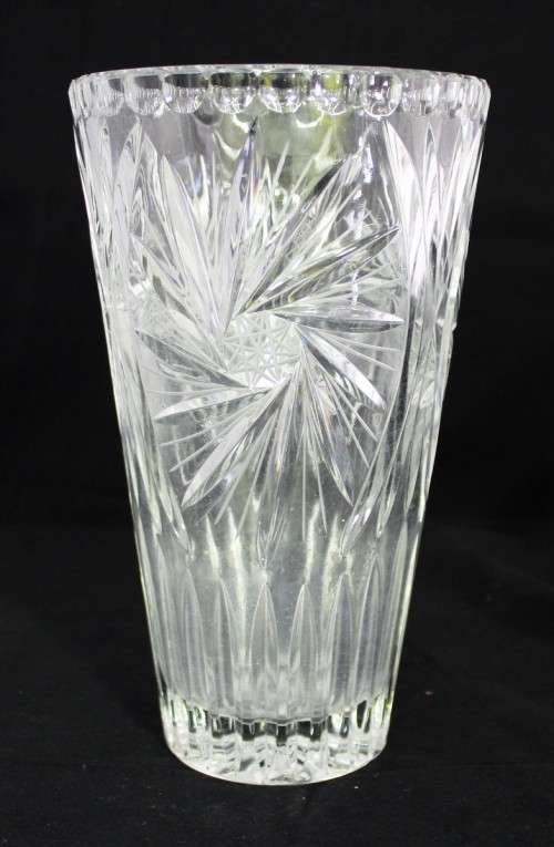 Large cut glass vase - Beautiful!! - Bid Now!!!