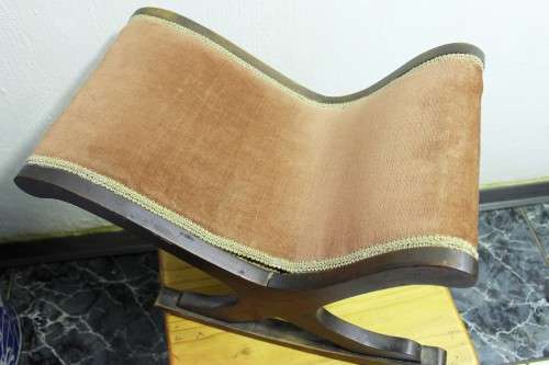 Rocking foot stool - Magnificent! - Bid Now!!!