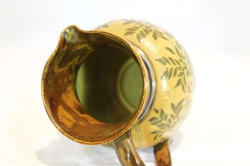 Royal Doulton - Lambeth - Ornate jug - Stunning! - Bid Now!!!