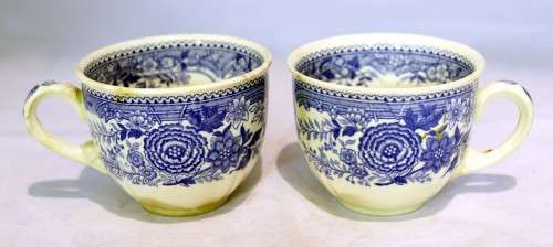 Villeroy and Bosch - Burgenland - Pair of vintage cups - Bid Now!!!