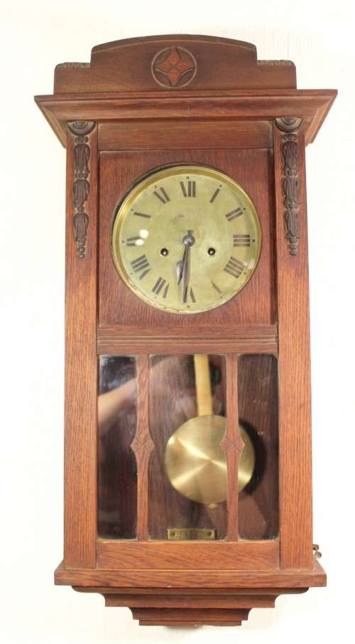 Wall clock - An old beauty! - Bid Now!!!