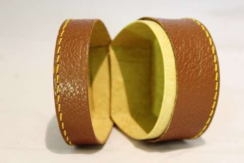 Compass box - In good condition! - Bid Now!!!