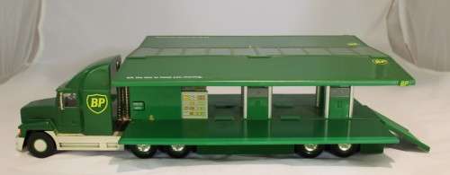 BP Chopper Tuck + BP Transforming truck - A beautiful set!! - Bid Now!!!