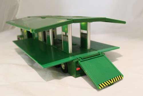 BP Chopper Tuck + BP Transforming truck - A beautiful set!! - Bid Now!!!