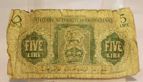 WW2 Egyption notes plus Military Authority of Tripolitania - Lovely!!