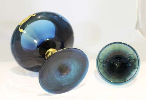 Venetian style pedestal bowl with lid - Blue beauty!! - Low price!! - Bid Now!!!