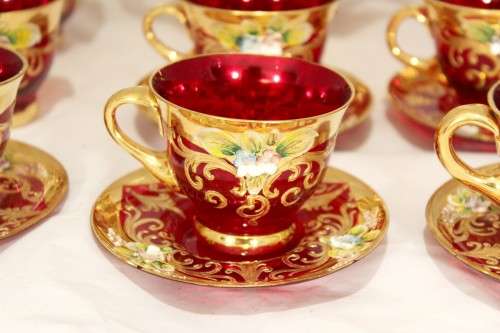 Venetian style coffee set!! - Beautiful in red - A rare magnificent set! - Low price!! - Bid Now!!!