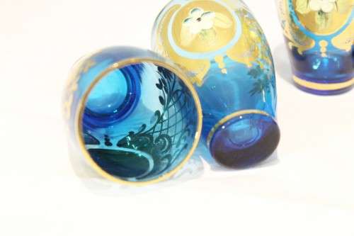 Venetian style - Blue shooter glasses - A beautiful 6 piece set! - Low price!! - Bid Now!