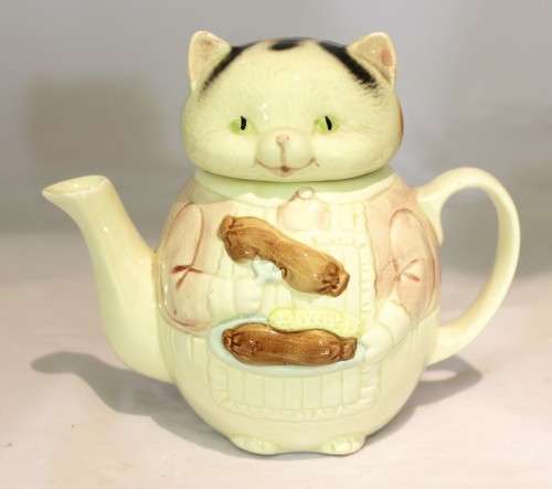 Novelty tea pot - Cat - Beautiful! - Bid Now!!!