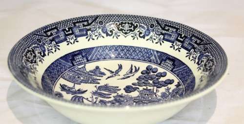 Broadhurst - Blue Willow - Pudding bowl - Blue and white - Beautiful! Bid Now!!!