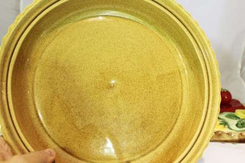 Silea - Pie dish plus cover - Beautiful! - Bid Now!!!